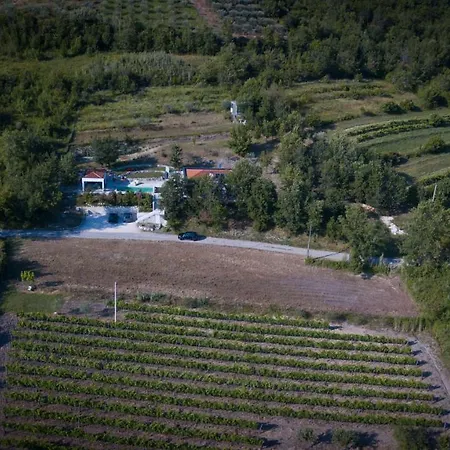 Montecolori Villa Brkac